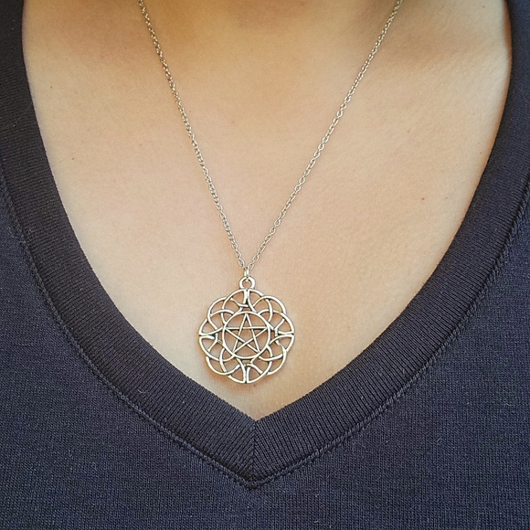 New Pentagram Necklace - Picture 1 of 6